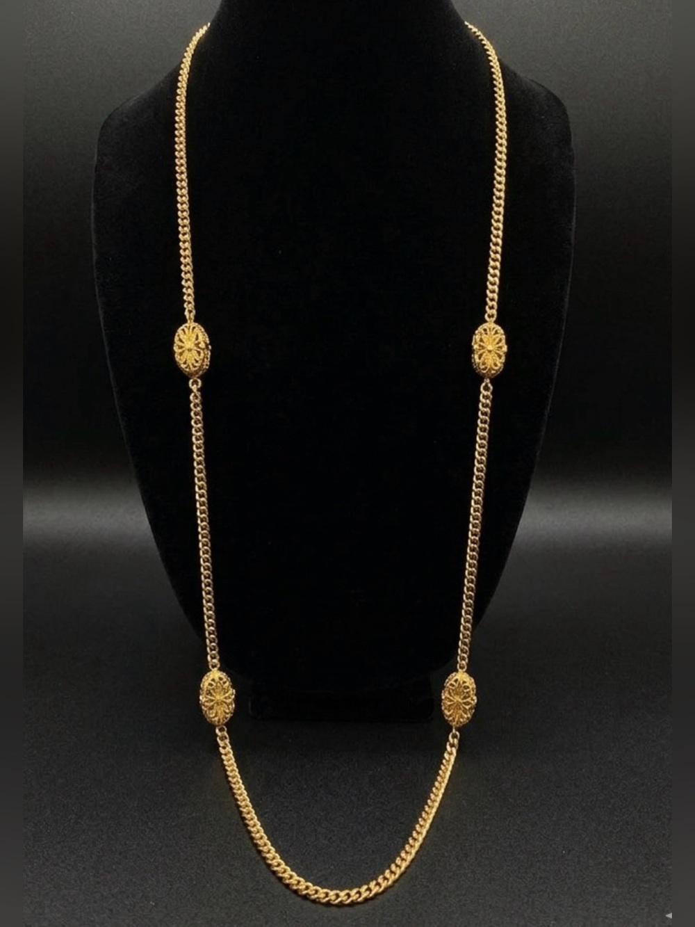 #305 Vintage Kenneth Jay Lane KJL Gold-tone Filigree Style Necklace